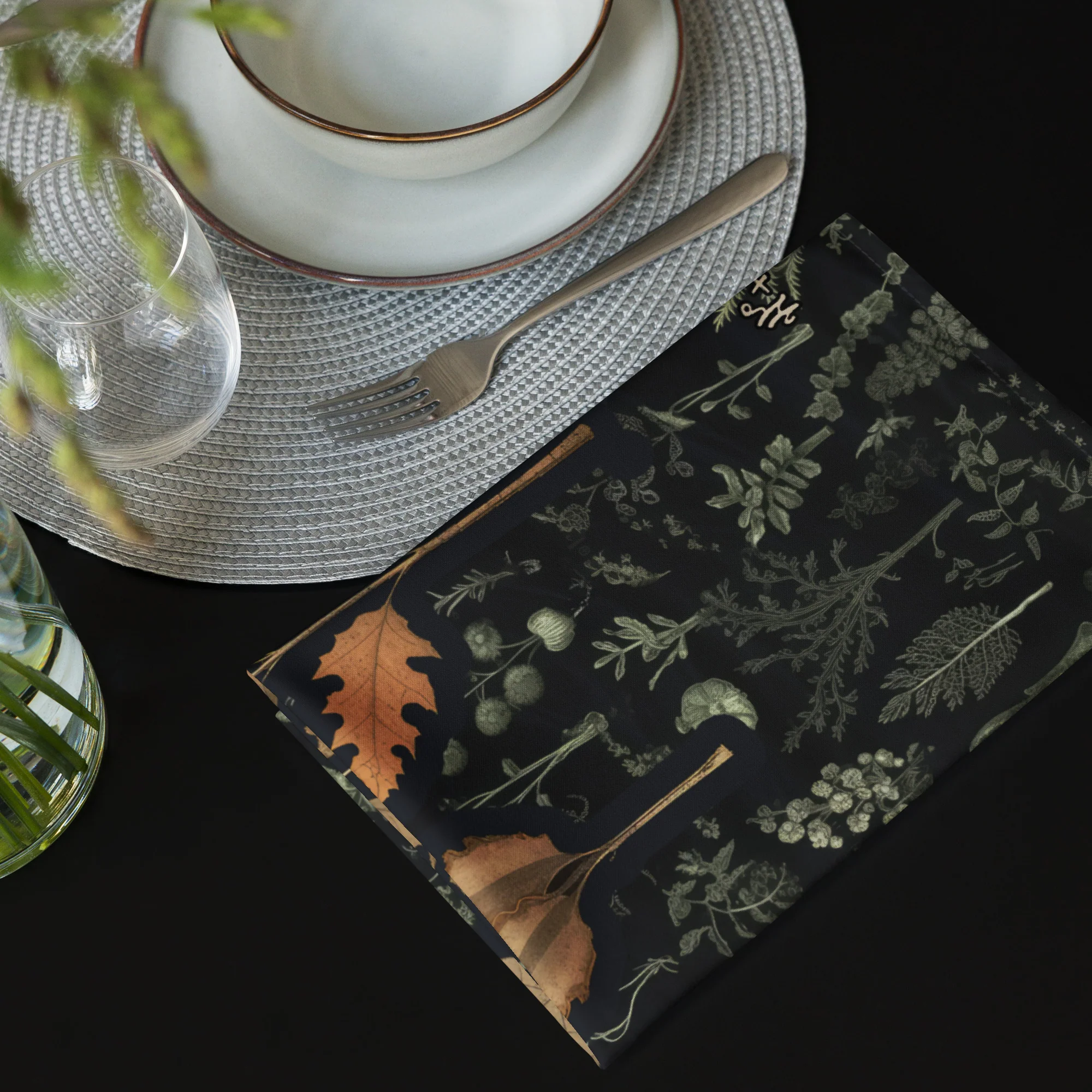 Autumn Memoir Cloth Napkin Set - Image 6