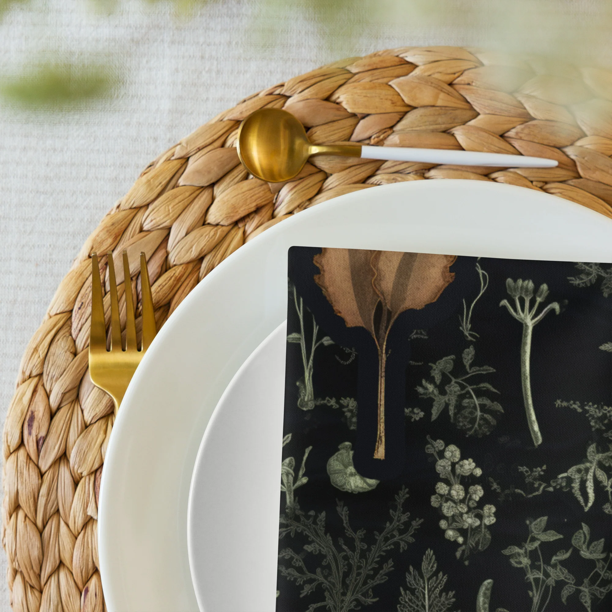Autumn Memoir Cloth Napkin Set - Image 7