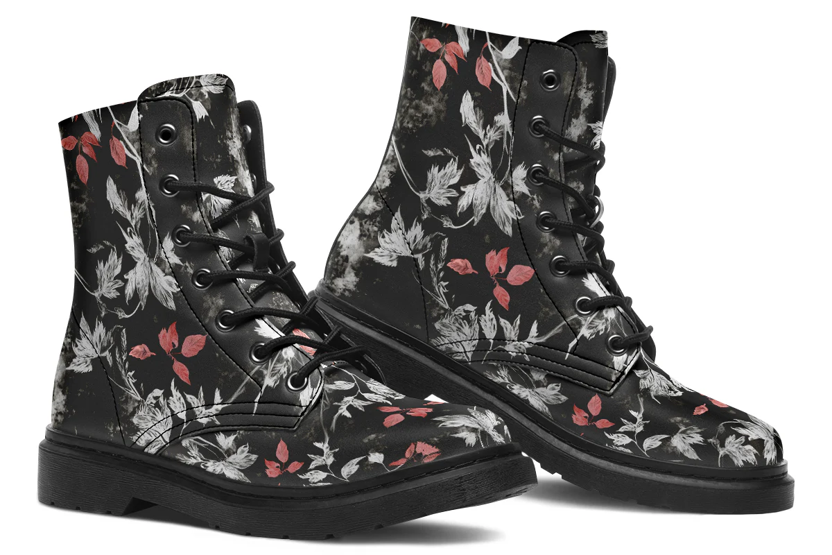 Black Senescence Boots - Image 5