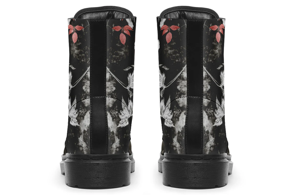 Black Senescence Boots - Image 7