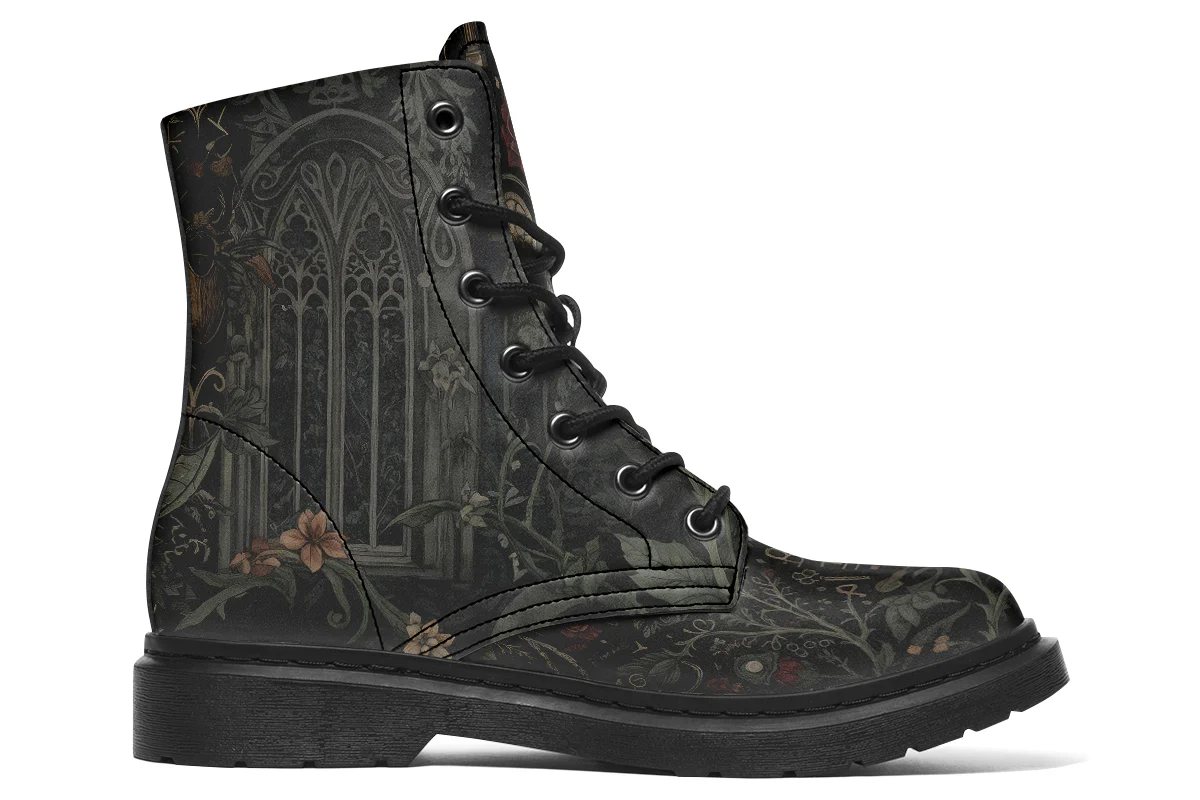 Cathedral of Thorns Boots - Image 5