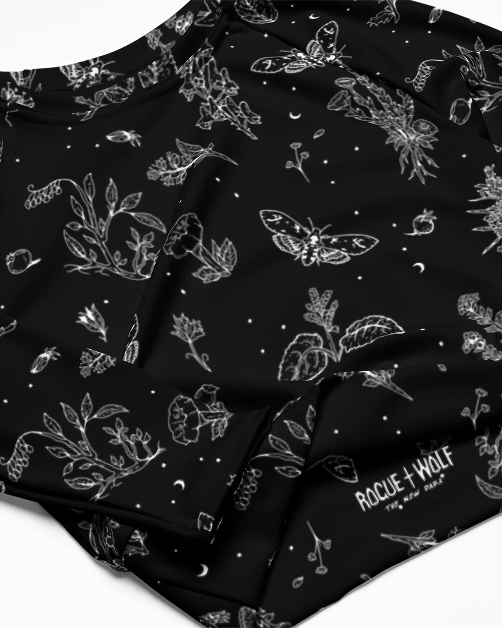 Nightshade Long Sleeve Crop Top - Image 7