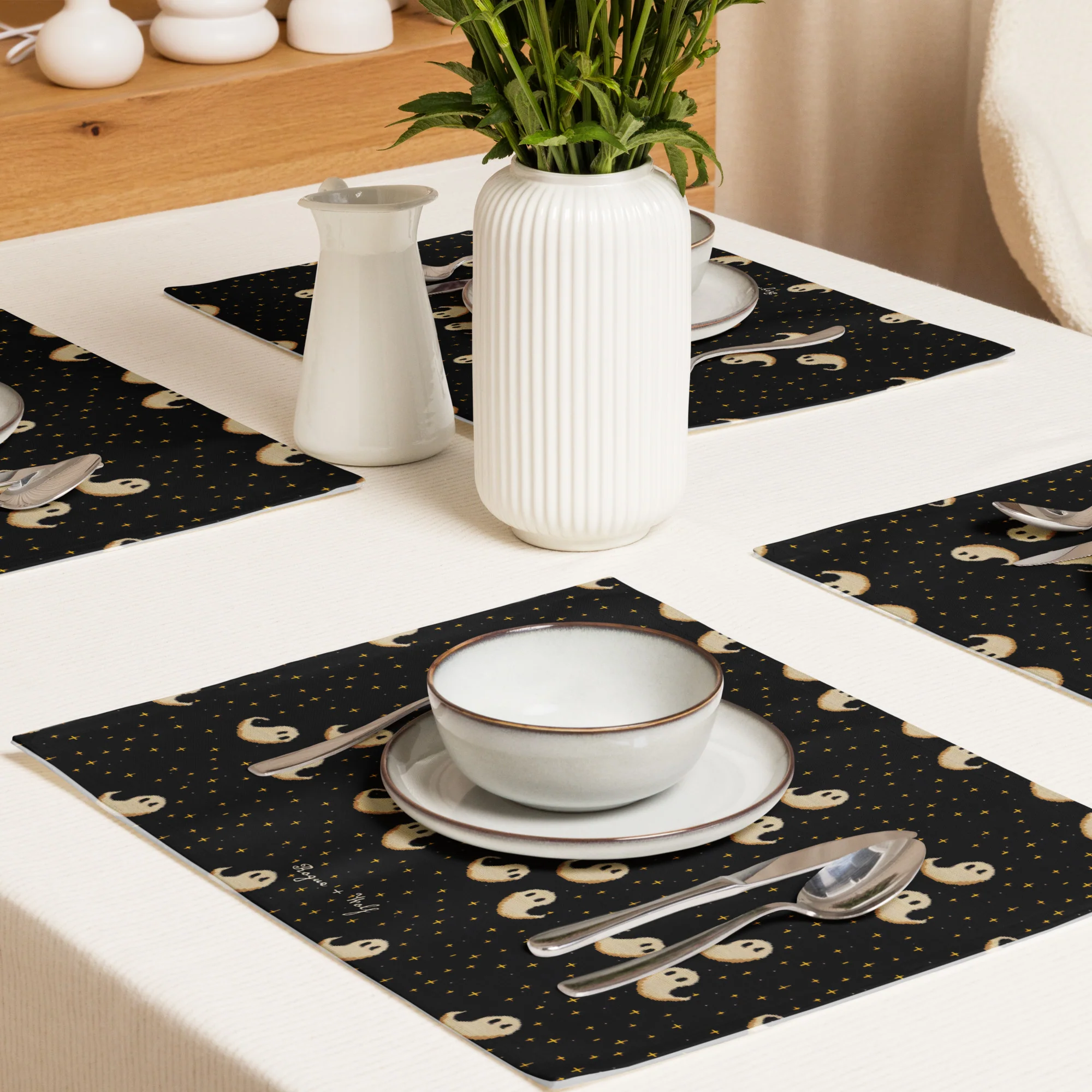 Spooky Soirée Placemat Set - Image 2