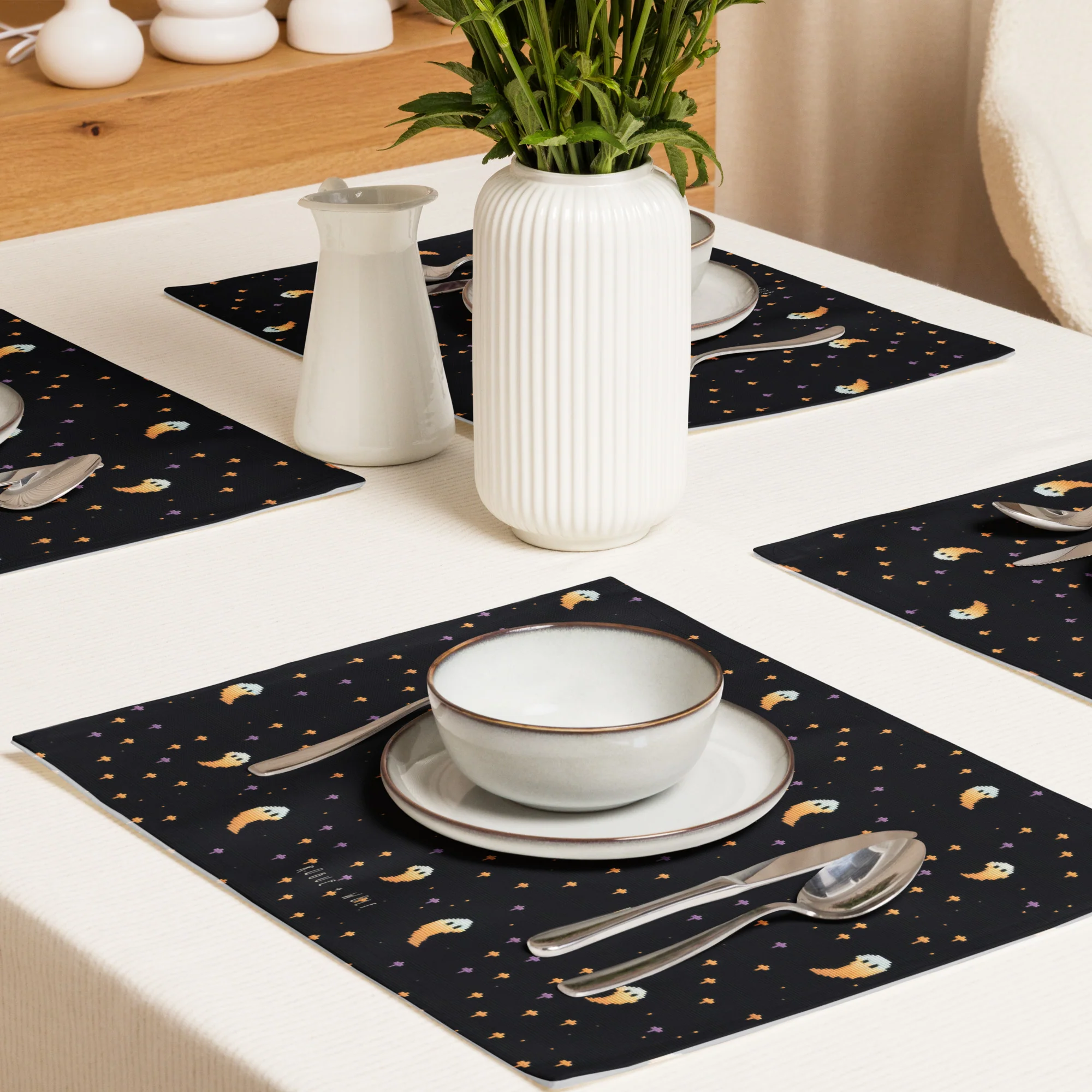 Stargazinā Spectres Placemat Set - Image 3