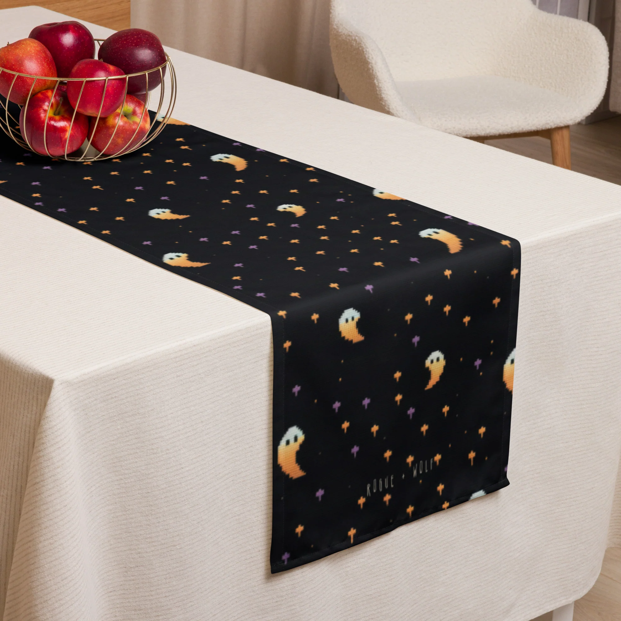 Stargazinā Spectres Table Runner - Image 4