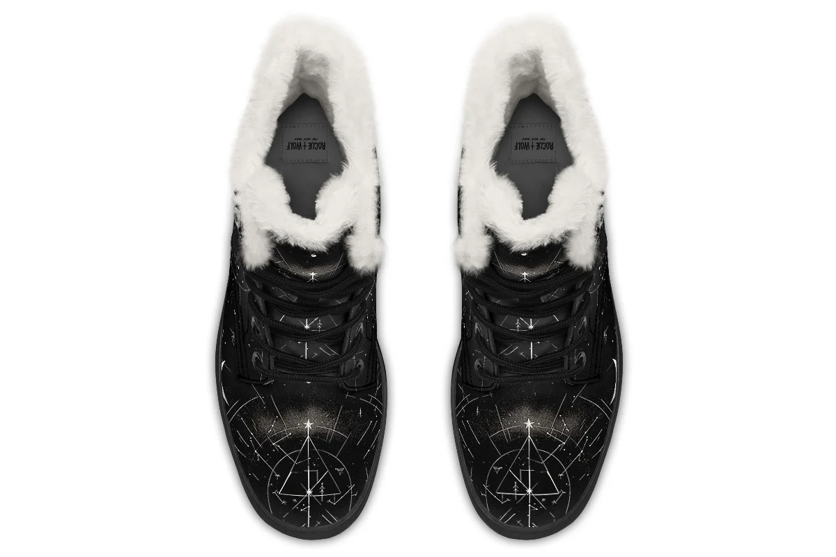 Starlit Wolf Winter Boots - Image 7