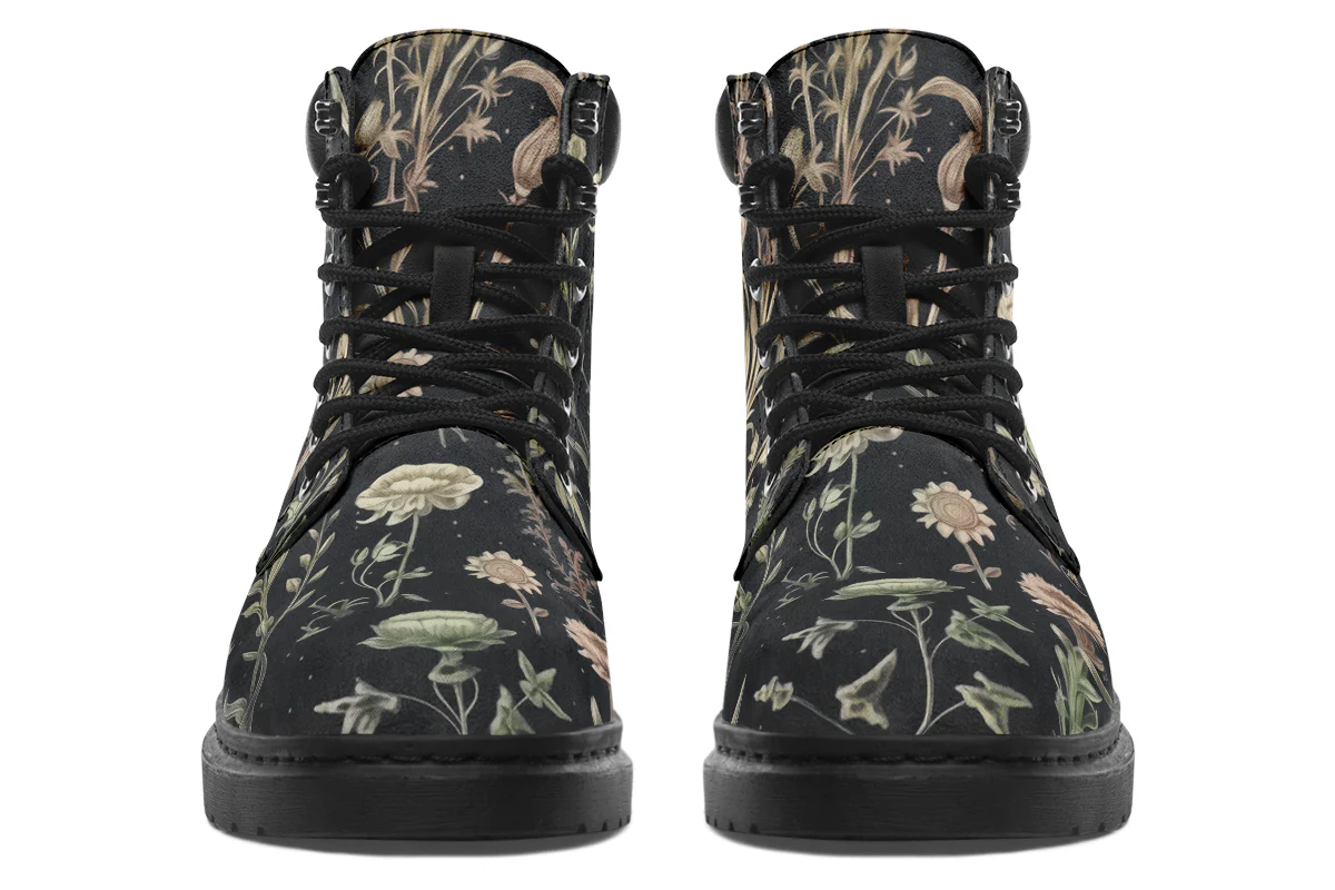 Witches' Broomsticks Classic Boots - Image 4