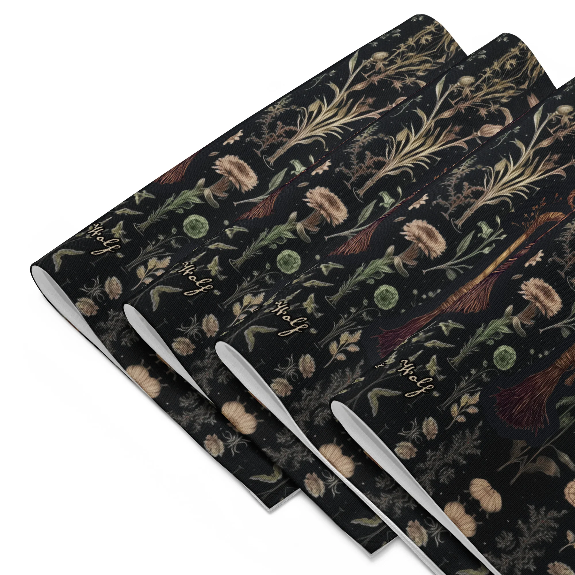 Witches' Broomsticks Placemat Set - Image 6